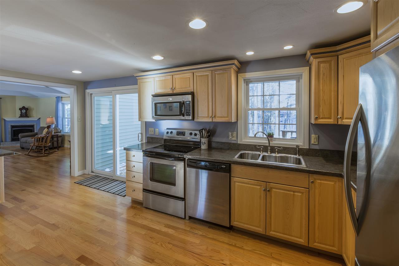 4 Speare Road Hudson, NH 03051 - Photo 11 of 29