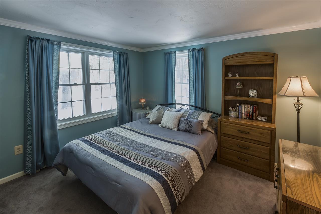 4 Speare Road Hudson, NH 03051 - Photo 21 of 29