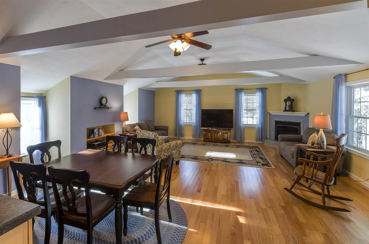 4 Speare Road Hudson, NH 03051 - Photo 4 of 29