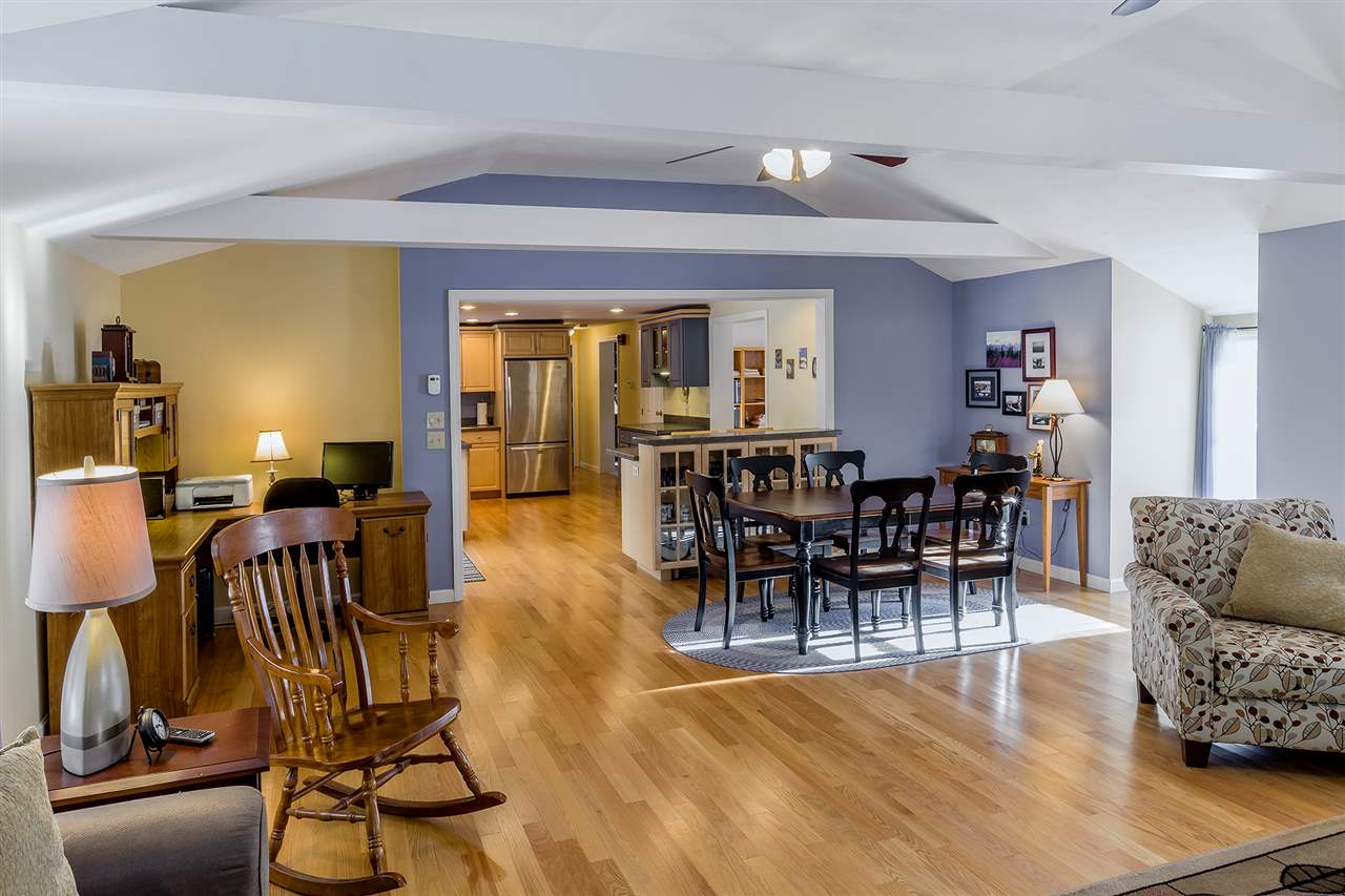 4 Speare Road Hudson, NH 03051 - Photo 7 of 29
