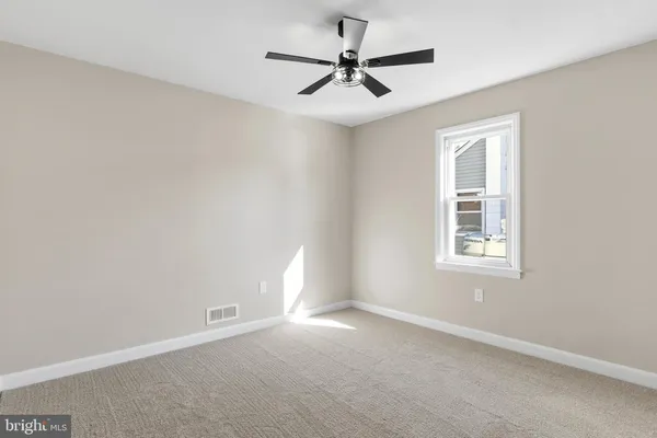 $475,000 | 182 Lake Road, Pasadena, MD 21122