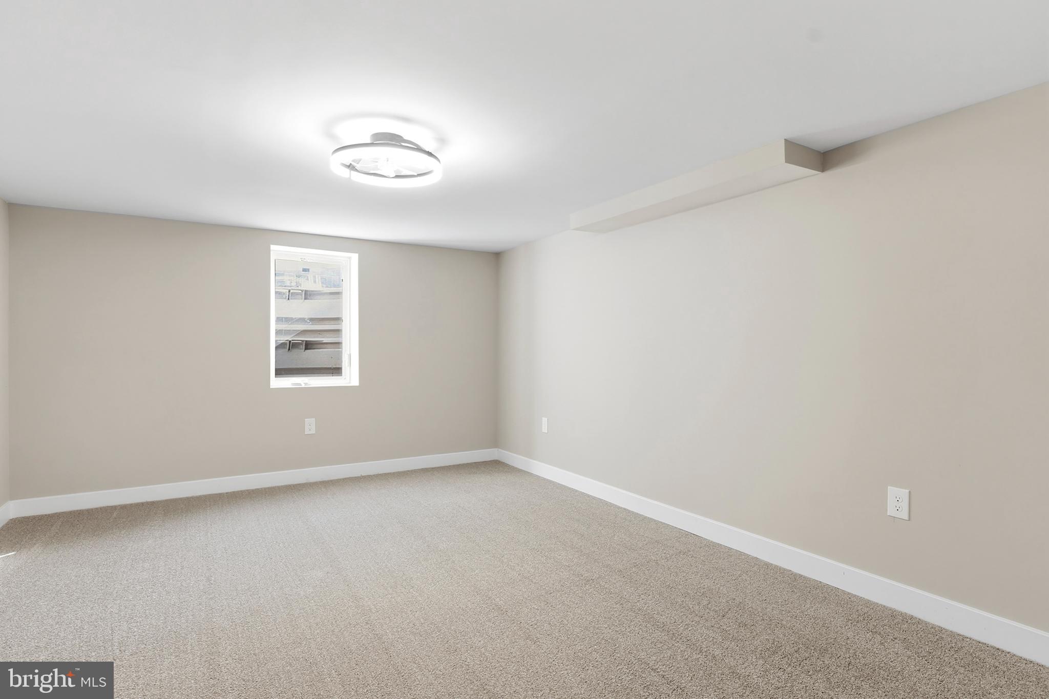 182 Lake Road Pasadena, MD 21122 - Photo 18 of 21