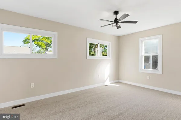 $475,000 | 182 Lake Road, Pasadena, MD 21122