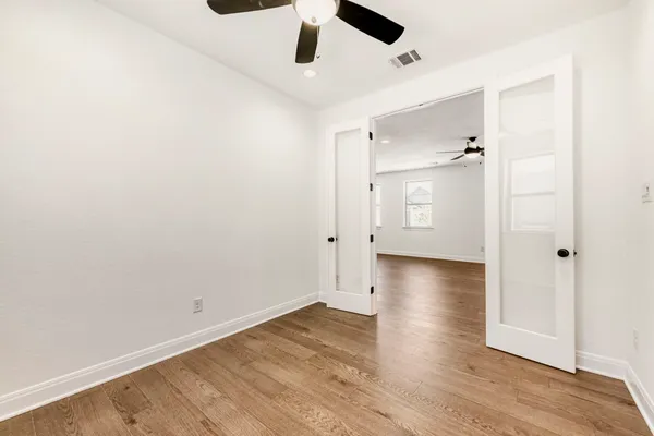 a view of an empty walk in closet