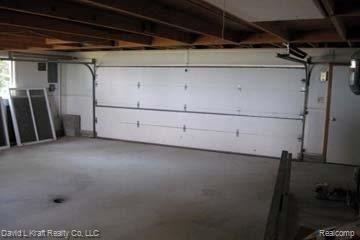 8796 Crescent Beach Road Pigeon, MI 48755 - Photo 9 of 21 8796CrescentBcGar1