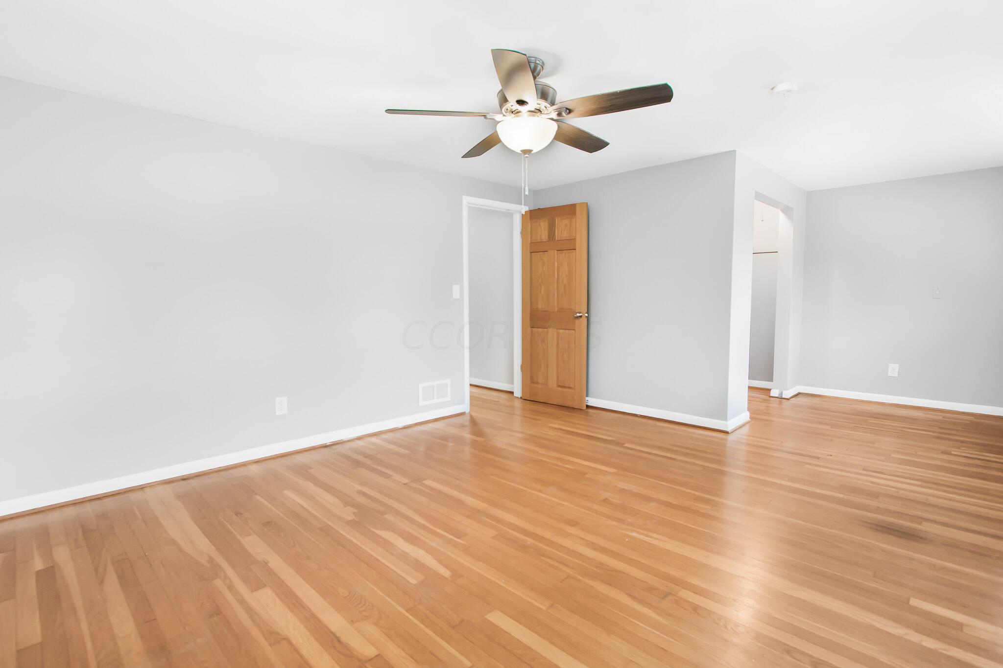 1680 Northam Road Columbus, OH 43221 - Photo 21 of 28 KAIS0894 (1)