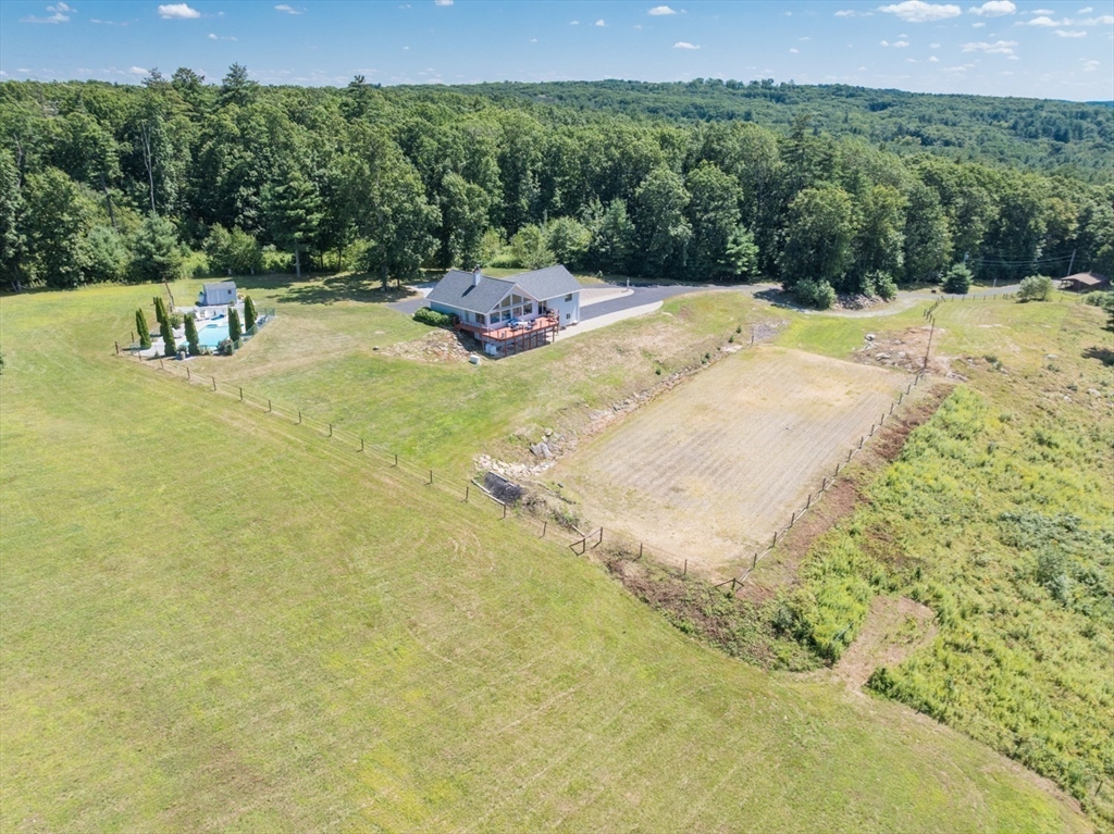 16 Cider Mill Road North Brookfield, MA 01535 - Photo 4 of 35 Gallery Image 4