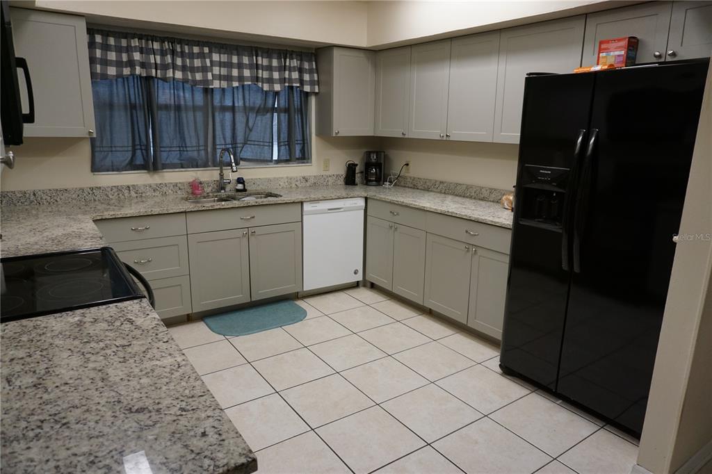 808 Childers Loop Brandon, FL 33511 - Photo 2 of 30