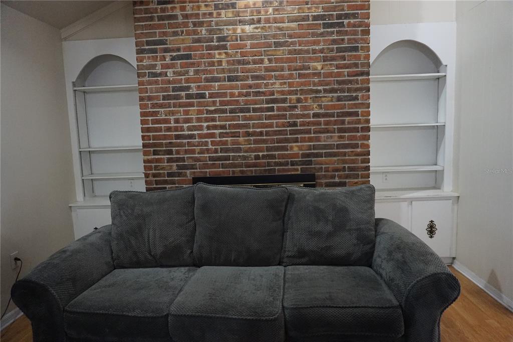 808 Childers Loop Brandon, FL 33511 - Photo 4 of 30