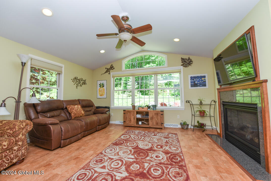 329 Albany Shaker Road Albany, NY 12211 - Photo 10 of 18 Famly room