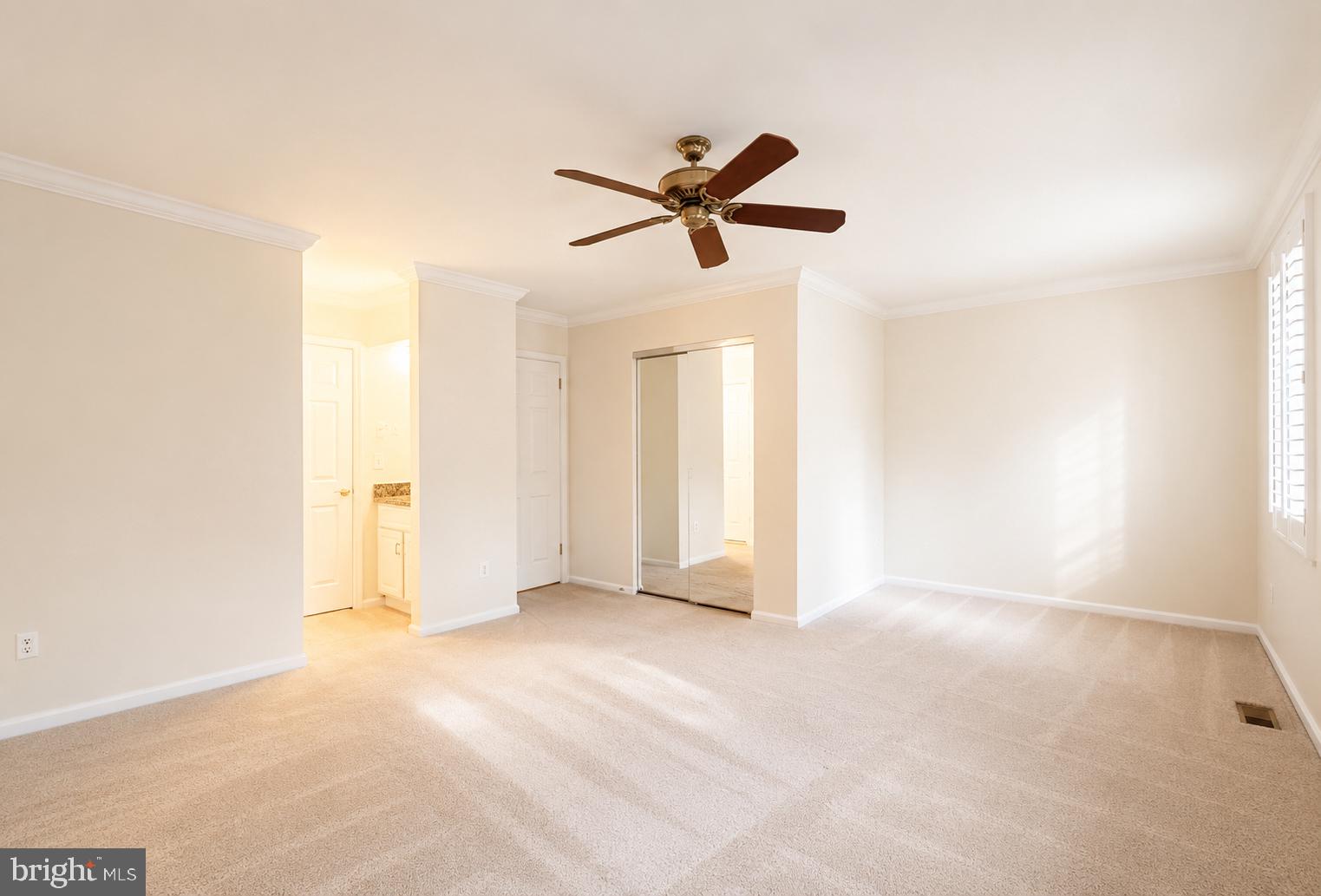 2184 Pond View Court Reston, VA 20191 - Photo 25 of 34