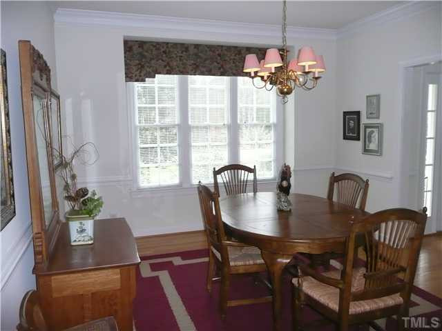 2408 Sunnystone Way Raleigh, NC 27613 - Photo 6 of 25 Dining Room