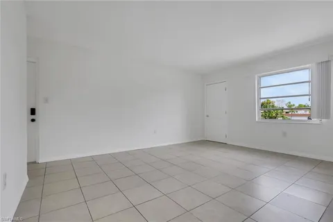 $99,000 | 2828 Jackson Street, Unit C5, Fort Myers, FL 33901
