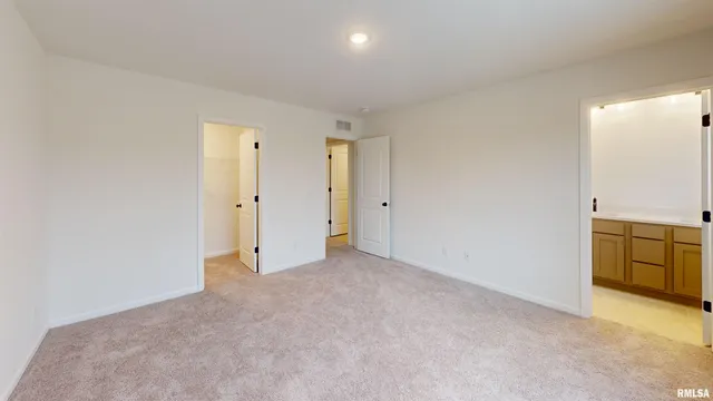 $303,718 | 5934 Butterfield Court, Bettendorf, IA 52722