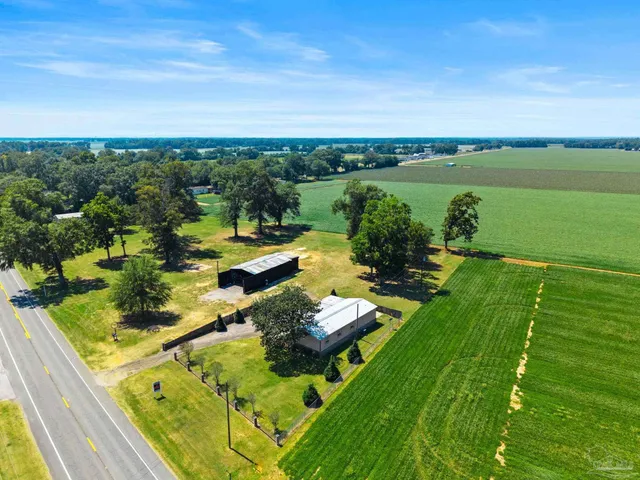 $217,450 | 13451 Highway 89, Jay, FL 32565