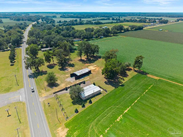 $217,450 | 13451 Highway 89, Jay, FL 32565