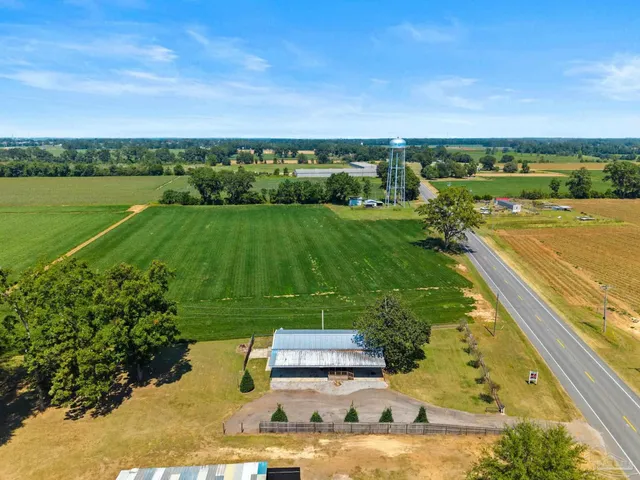 $217,450 | 13451 Highway 89, Jay, FL 32565