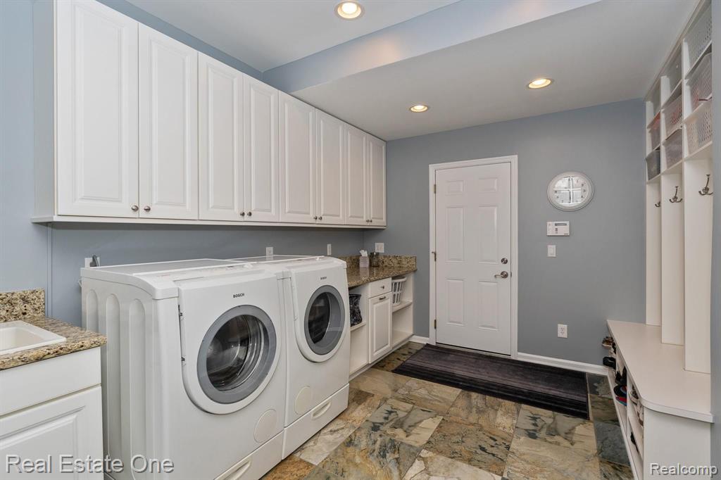 1177 Chesapeake Rochester Hills, MI 48307 - Photo 16 of 63