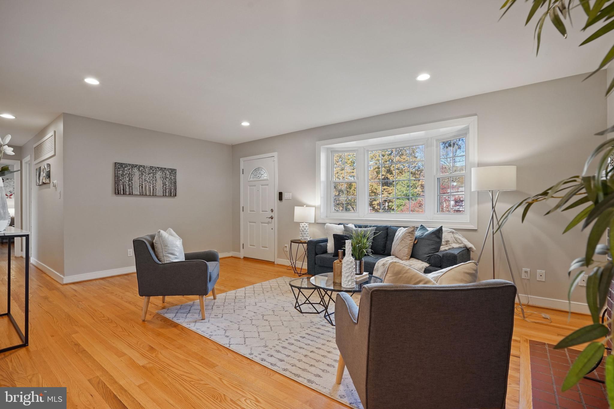 7511 Nottoway Place Springfield, VA 22150 - Photo 6 of 31