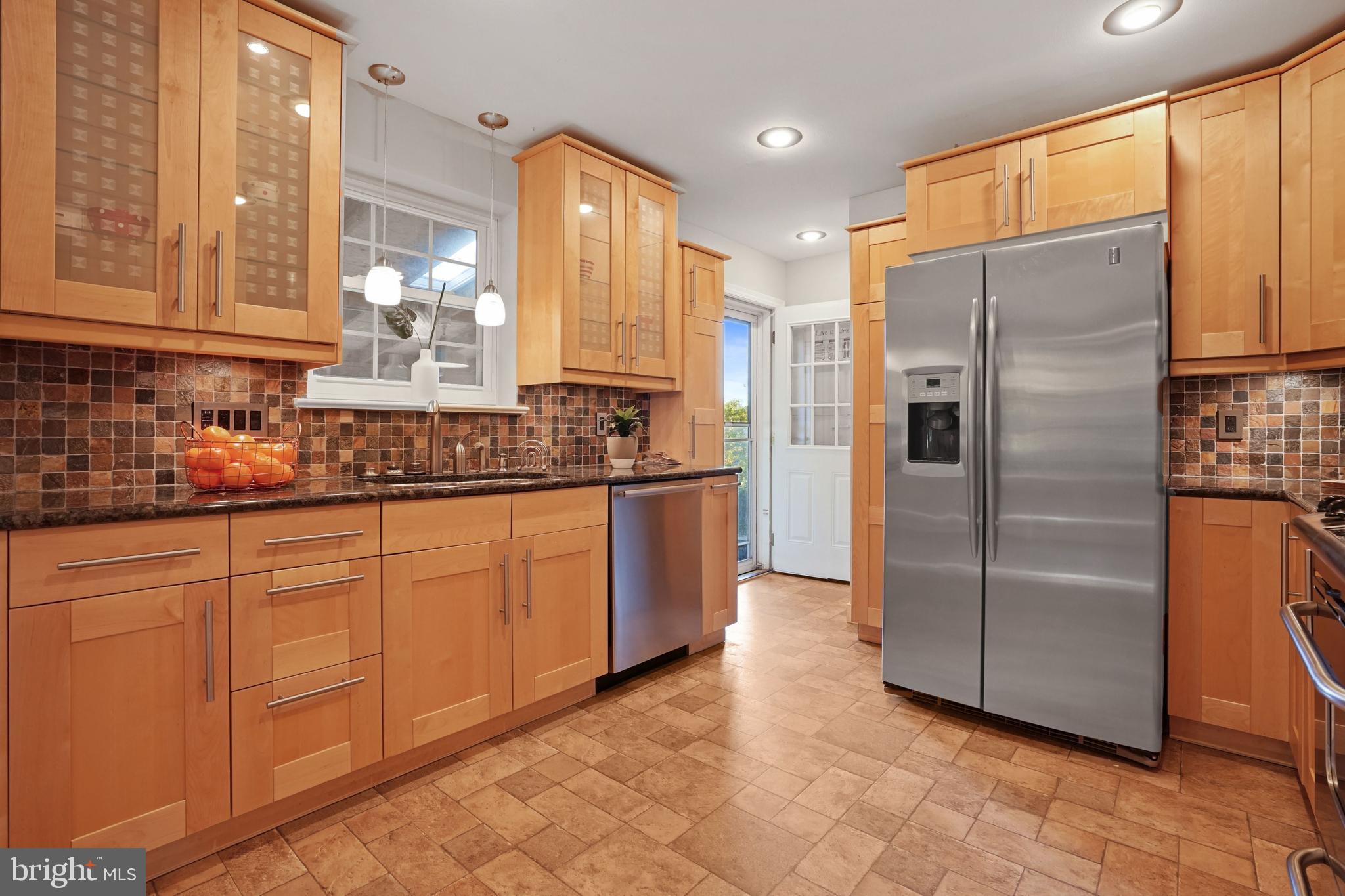 7511 Nottoway Place Springfield, VA 22150 - Photo 10 of 31