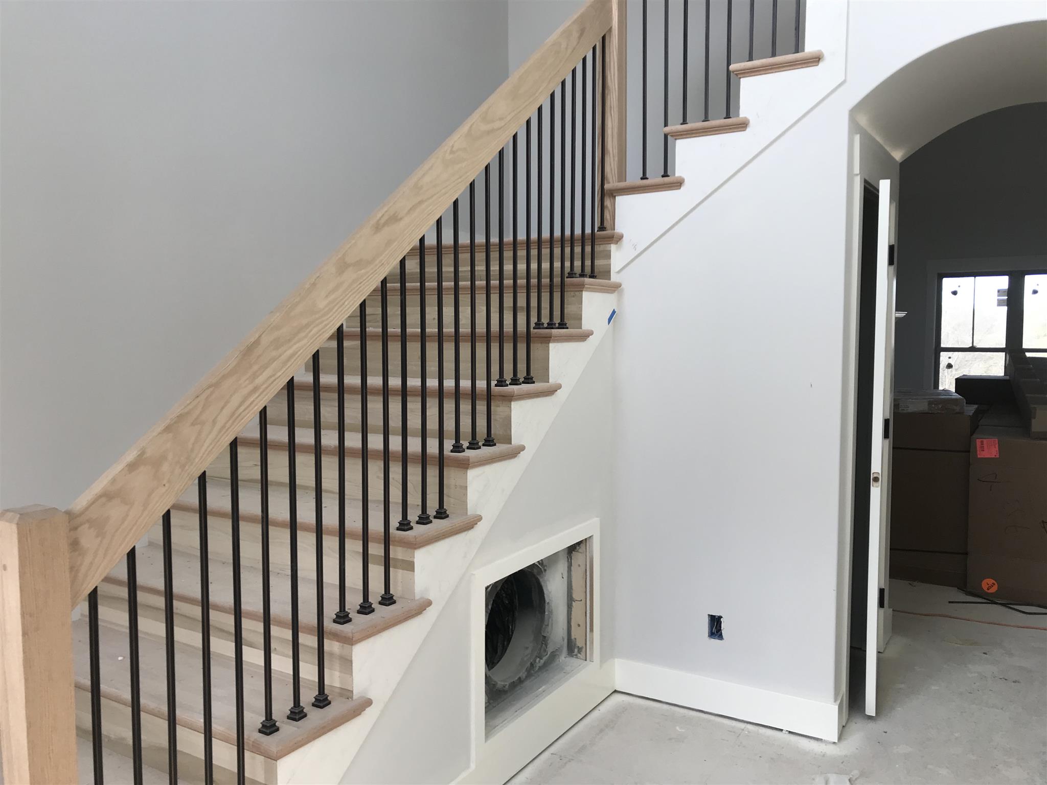 1632 Columbia Road Dickson, TN 37055 - Photo 4 of 10 Gallery Image 4