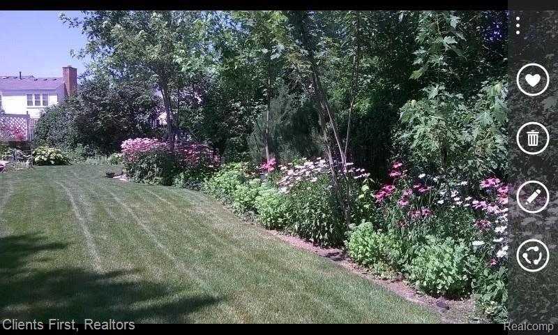 46823 Doubletree Road Canton, MI 48187 - Photo 60 of 74 YARD SUMMER VIEW