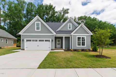 $409,900 | 4526 Fairhaven Drive West, Wilson, NC 27893