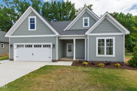 $409,900 | 4526 Fairhaven Drive West, Wilson, NC 27893