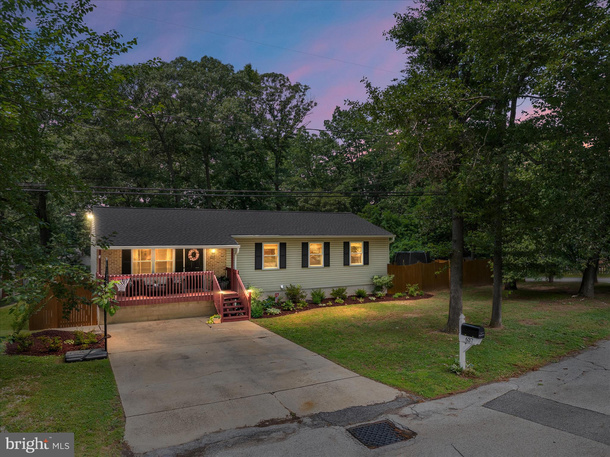 637 Hollywood Road Severna Park, MD 21146 - Photo 1 of 63