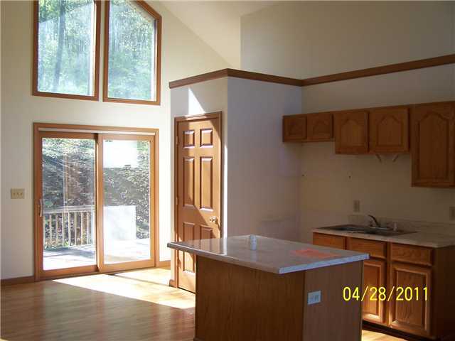 15528 Heine Road Logan, OH 43138 - Photo 4 of 5 Gallery Image 4