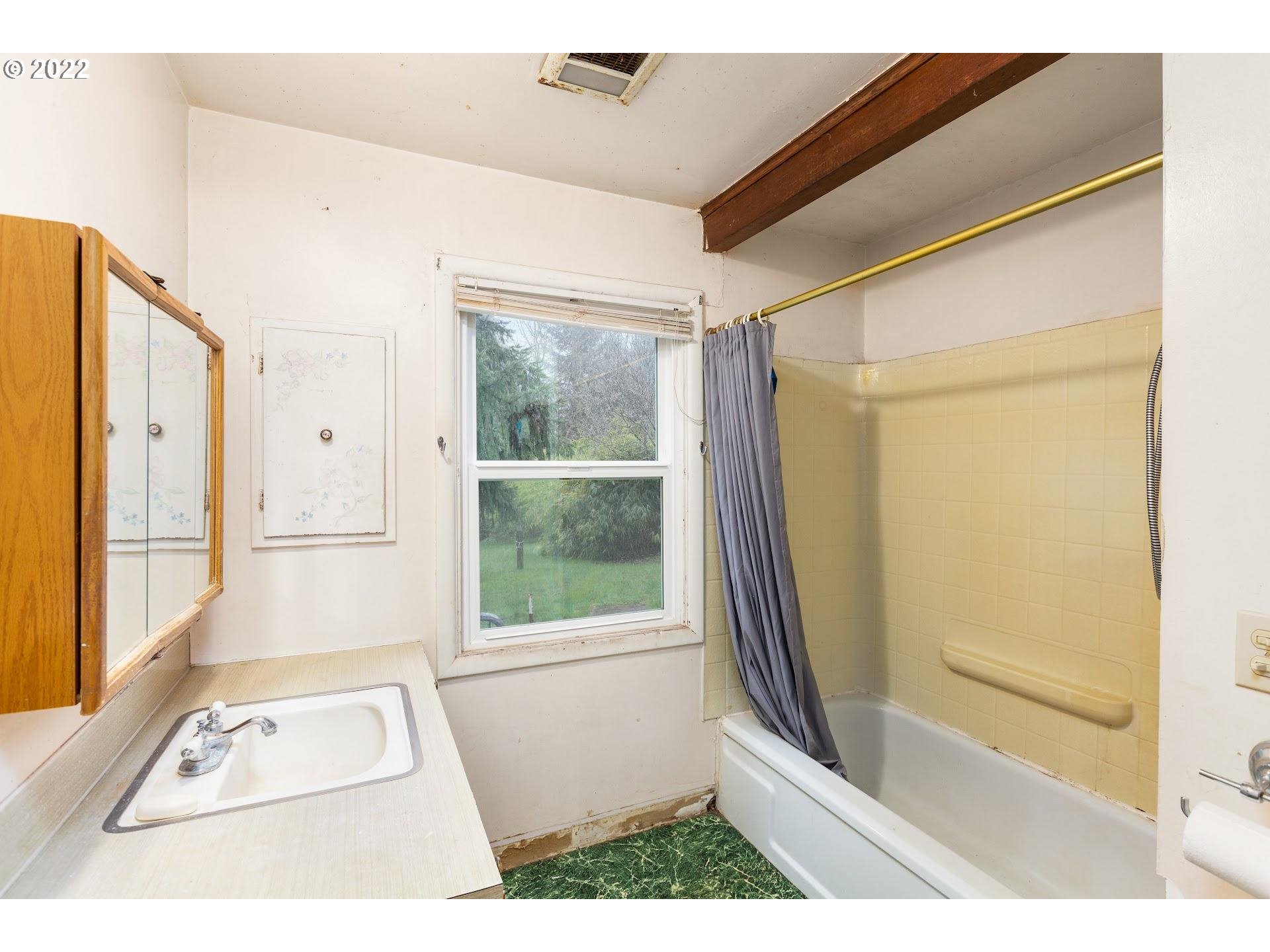 31304 New Kirk Road Scappoose, OR 97056 - Photo 11 of 28 Gallery Image 11