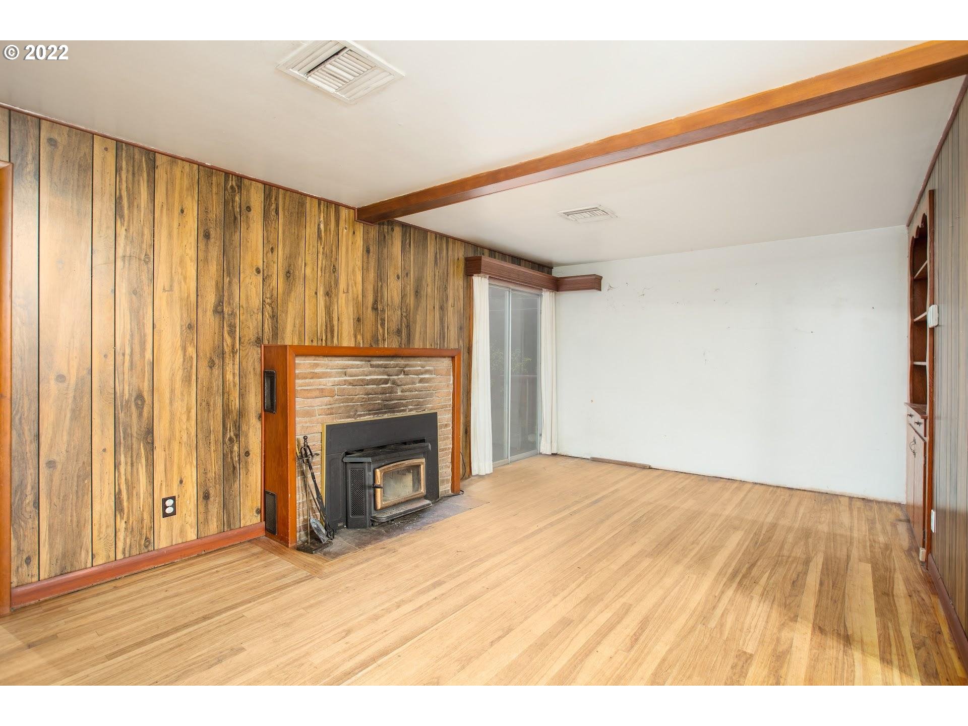 31304 New Kirk Road Scappoose, OR 97056 - Photo 8 of 28 Gallery Image 8