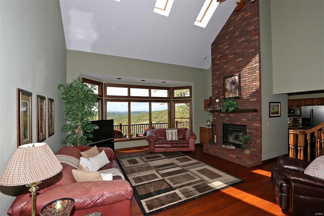 1553 Ridge Road Wildwood, MO 63021 - Photo 18 of 49