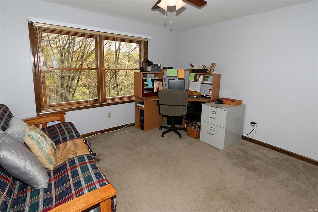 1553 Ridge Road Wildwood, MO 63021 - Photo 27 of 49