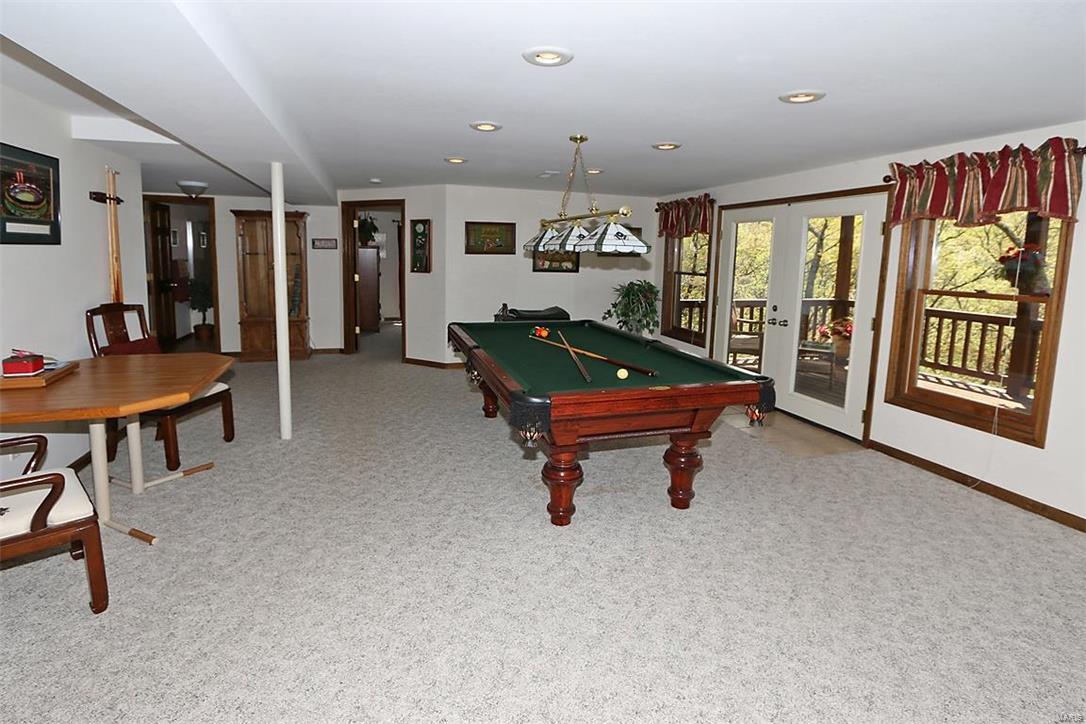 1553 Ridge Road Wildwood, MO 63021 - Photo 32 of 49