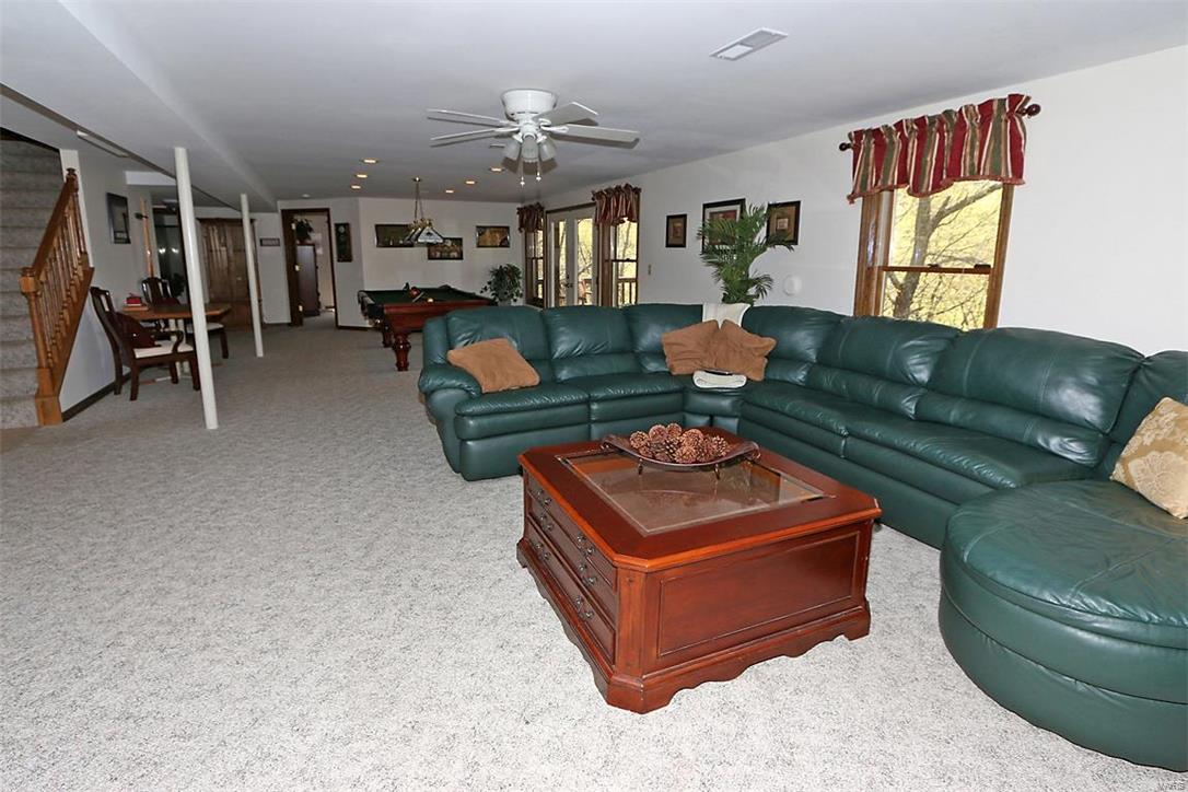 1553 Ridge Road Wildwood, MO 63021 - Photo 33 of 49