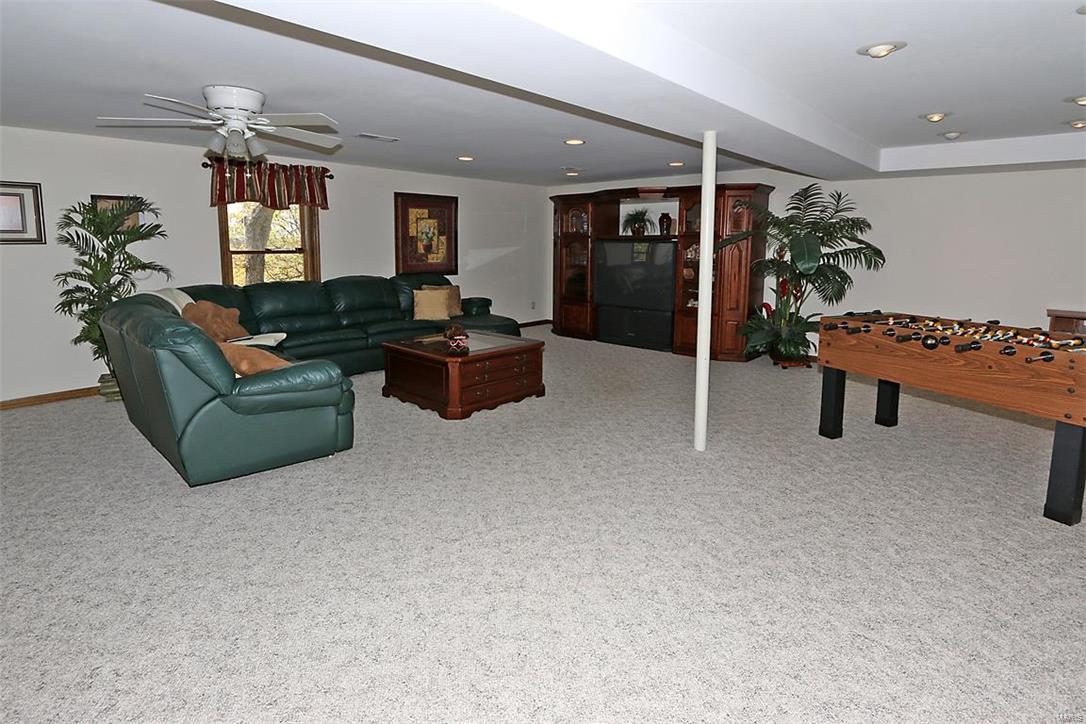 1553 Ridge Road Wildwood, MO 63021 - Photo 35 of 49