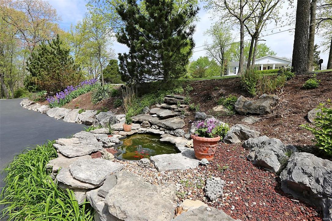 1553 Ridge Road Wildwood, MO 63021 - Photo 5 of 49