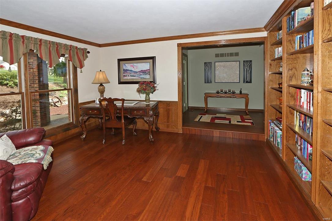 1553 Ridge Road Wildwood, MO 63021 - Photo 9 of 49