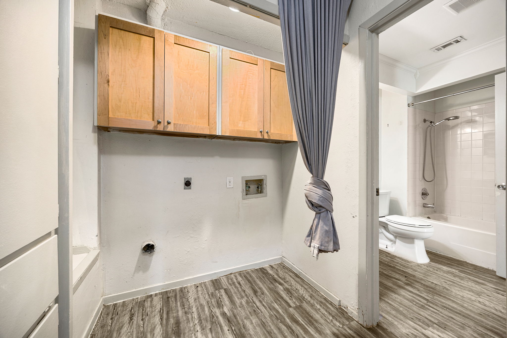 1748 Ohlen Road, Unit 42 Austin, TX 78757 - Photo 19 of 38 Gallery Image 19