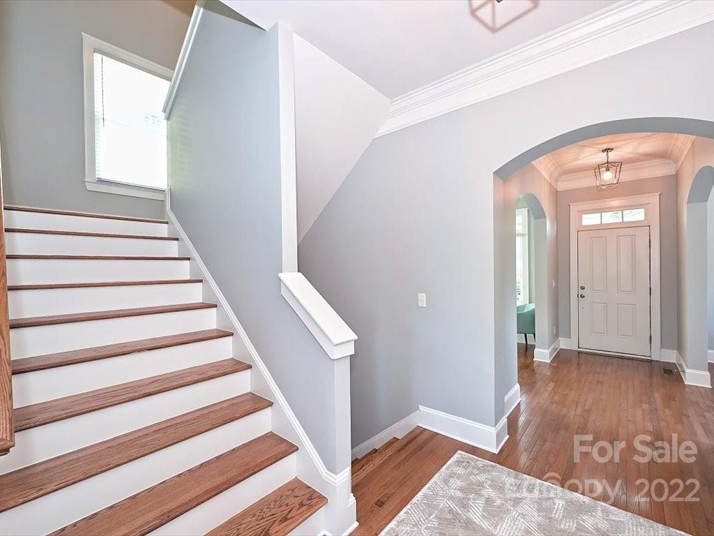 4740 Water Oak Road Charlotte, NC 28211 - Photo 12 of 46 Gallery Image 12