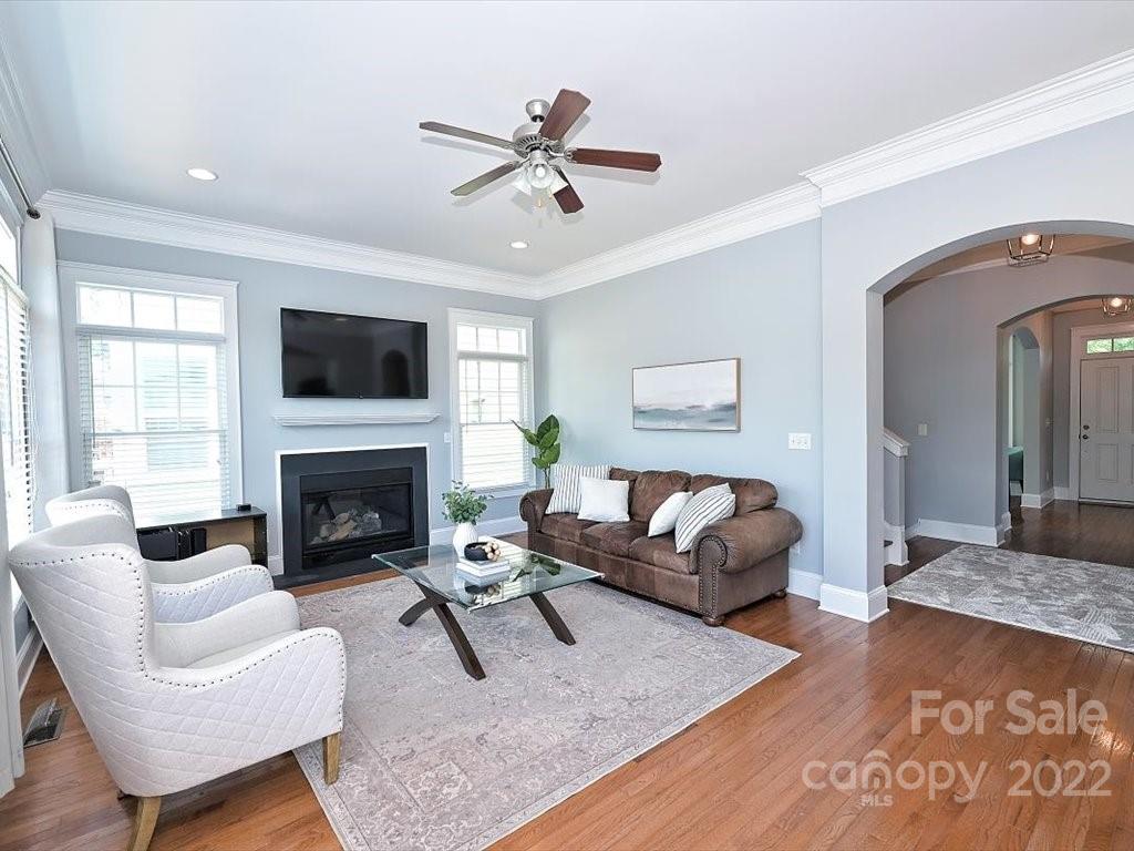 4740 Water Oak Road Charlotte, NC 28211 - Photo 15 of 46 Gallery Image 15