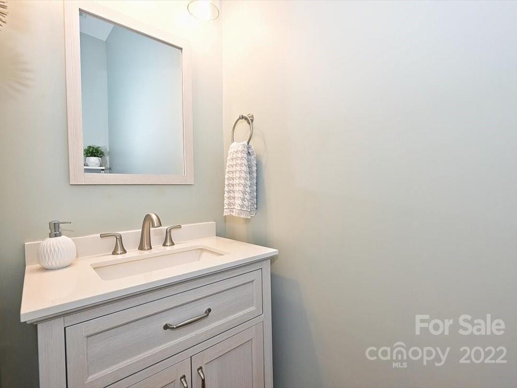 4740 Water Oak Road Charlotte, NC 28211 - Photo 23 of 46 Gallery Image 23