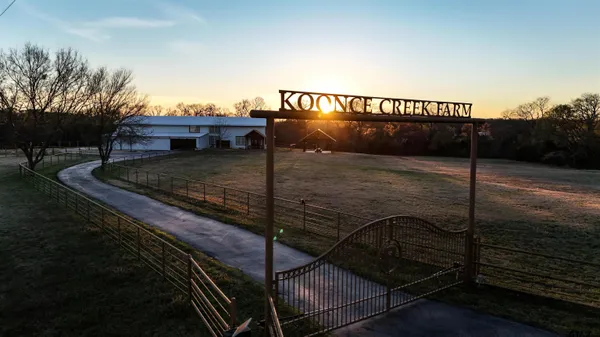 $1,498,750 | 131 Vz Cr, Grand Saline, TX 75140