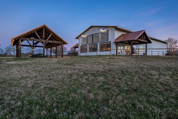 $1,498,750 | 131 Vz Cr, Grand Saline, TX 75140