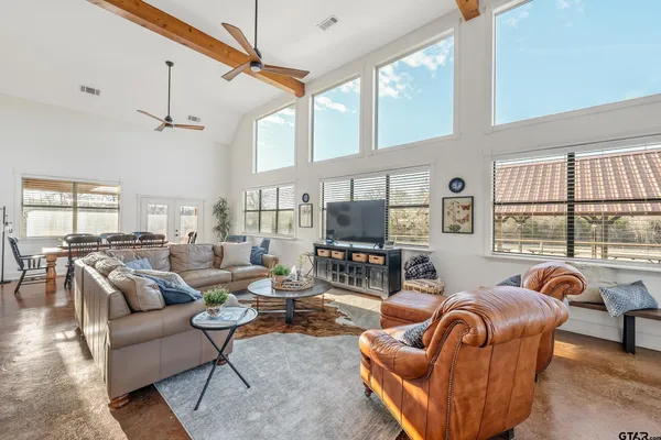 $1,498,750 | 131 Vz Cr, Grand Saline, TX 75140