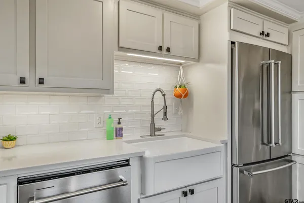 $1,498,750 | 131 Vz Cr, Grand Saline, TX 75140