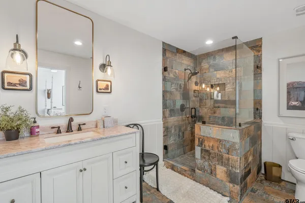 $1,498,750 | 131 Vz Cr, Grand Saline, TX 75140