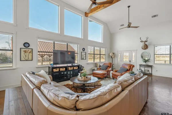$1,498,750 | 131 Vz Cr, Grand Saline, TX 75140