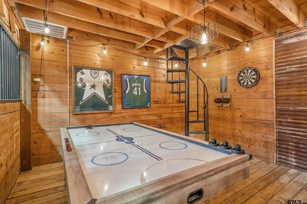 $1,498,750 | 131 Vz Cr, Grand Saline, TX 75140